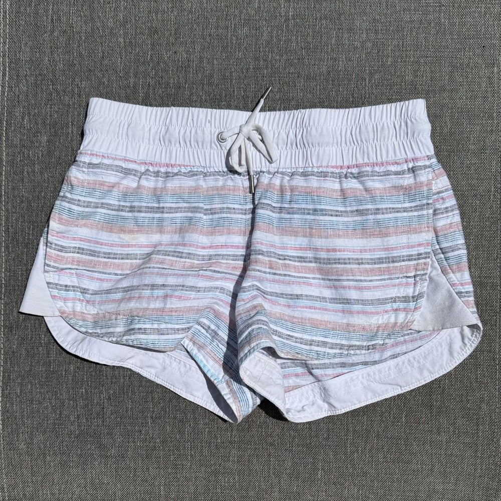 Athleta Women’s Cabo Beachside Linen Stripe Shorts